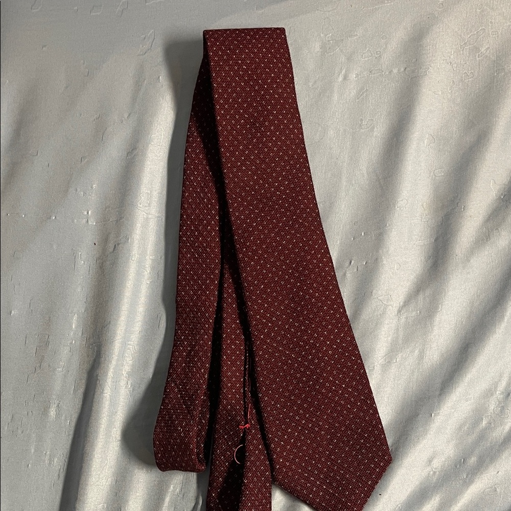 Isaia Burgundy Micro-Pattern Wool/Silk Tie